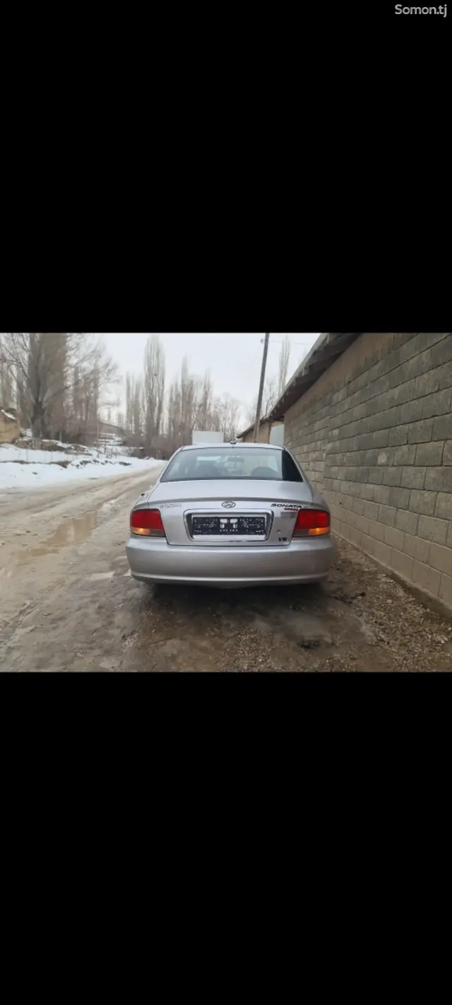 Hyundai Sonata 2004 · 2.0 AT