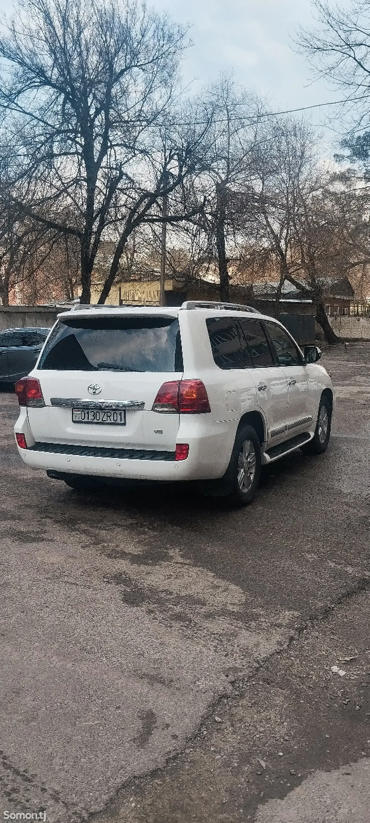 Toyota Land Cruiser 2012 · 4.5 AT