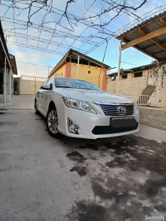 Toyota Camry 2012 · 2.5 AT