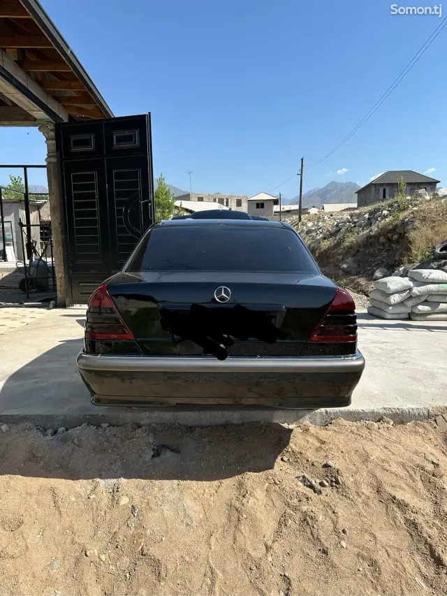 Mercedes-Benz C class 1998 · 2.3 AT
