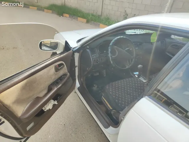 Toyota Corona Mark II 1993 · 2.0 AT