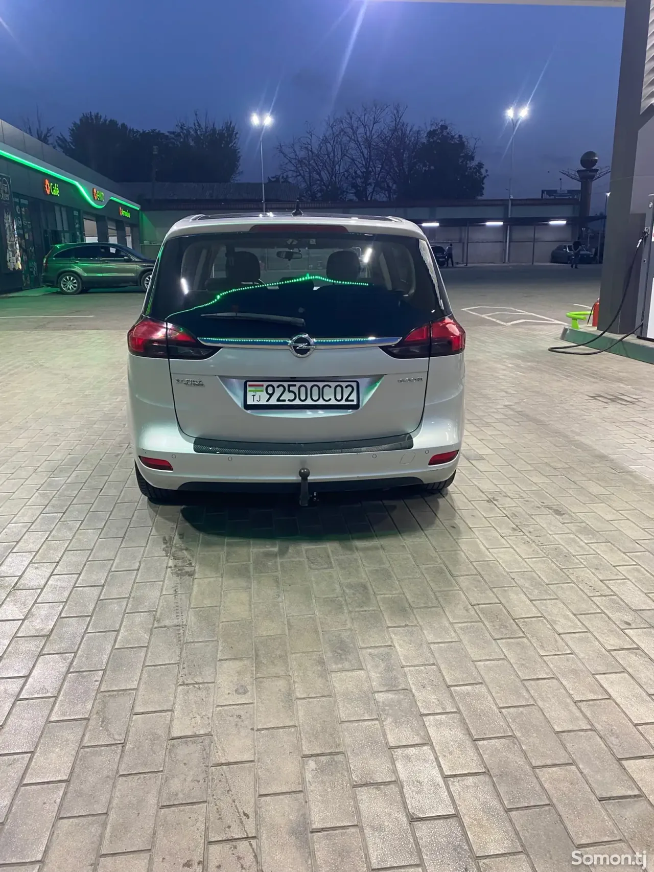 Opel Zafira 2014 · 1.6 MT