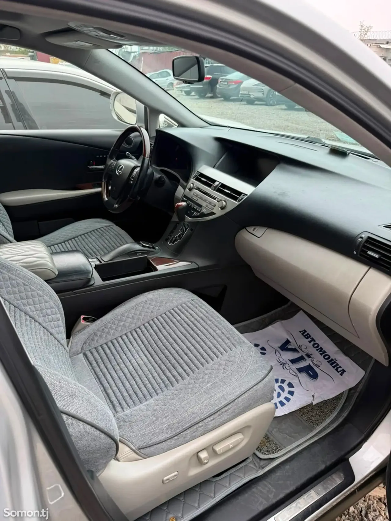Lexus RX series 2010 · 3.5 AT