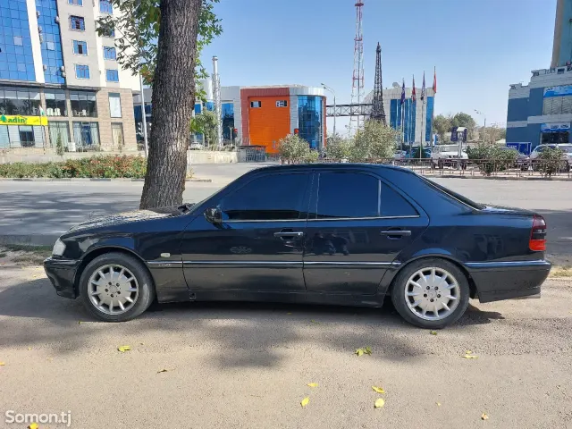 Mercedes-Benz C class 1999 · 2.8 AT