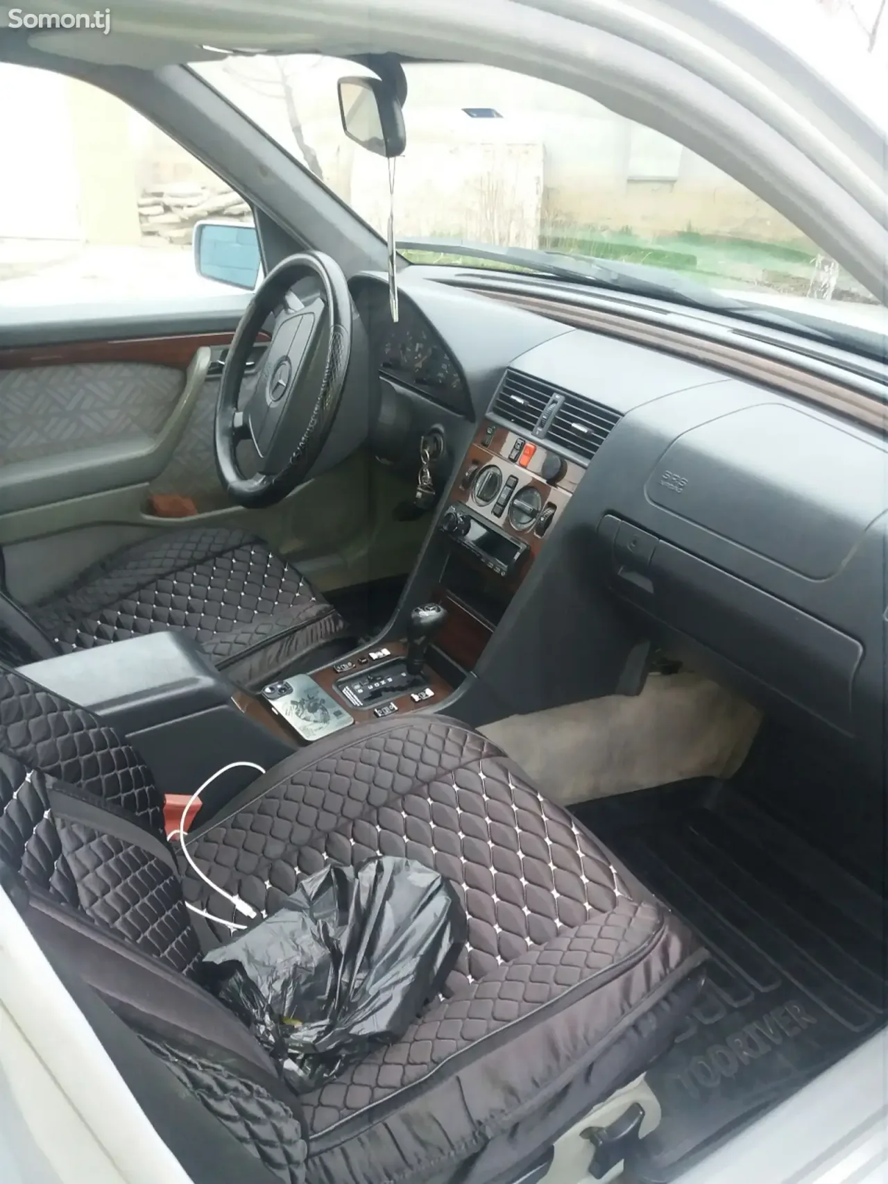 Mercedes-Benz C class 1994 · 1.8 AT