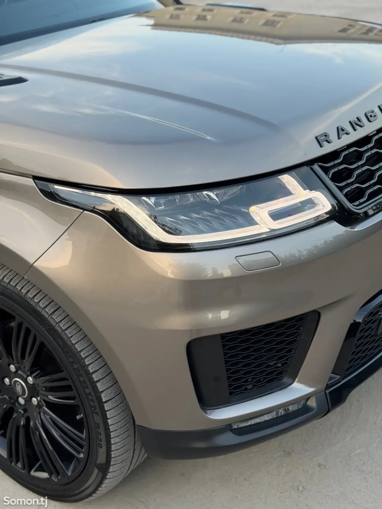 Land Rover Range Rover Sport 2018 · 3.0 AT
