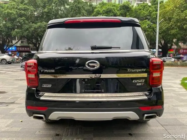 GAC Trumpchi GS8 2018 · 2.0 AT