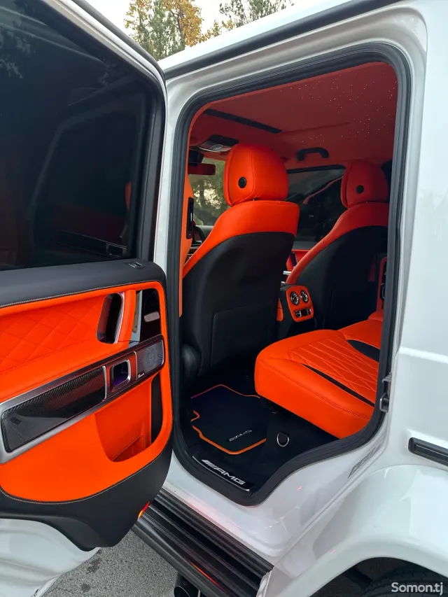 Mercedes-Benz G class 2020 · 6.3 AT