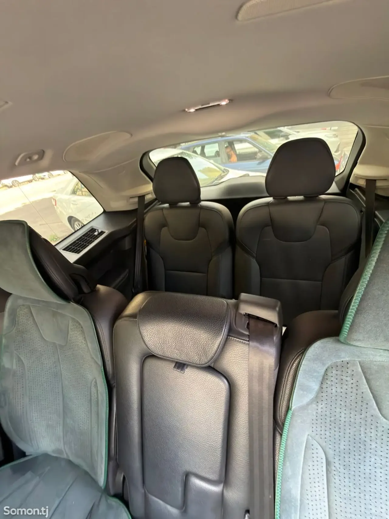 Volvo XC90 2019 · 2.0 AT