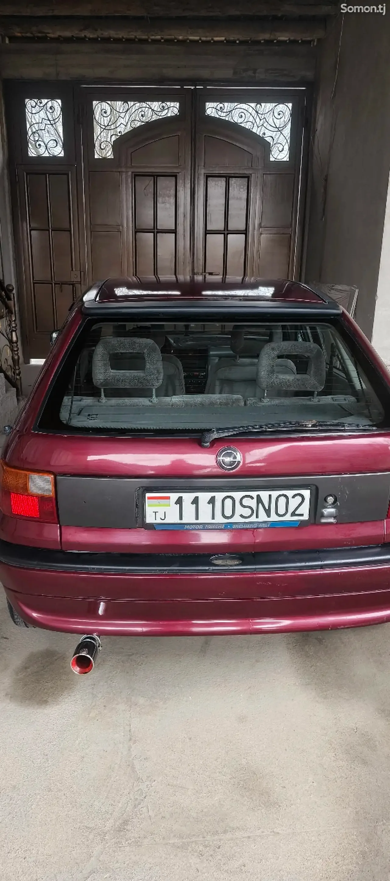 Opel Astra F 1994 · 1.6 MT