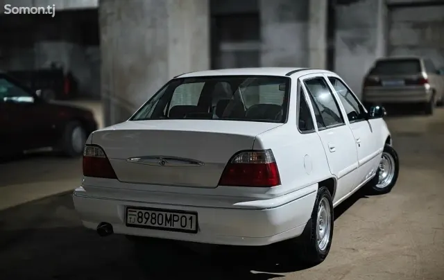 Daewoo Nexia 1996 · 1.6 MT