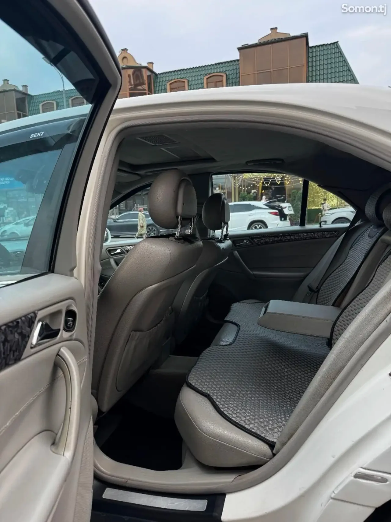 Mercedes-Benz C class 2005 · 2.0 AT