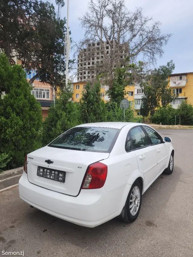 Daewoo Lacetti 2007 · 1.6 MT