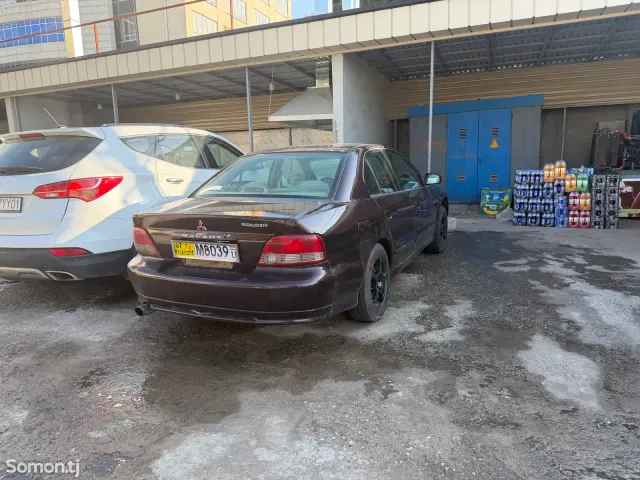 Mitsubishi Grandis 2006 · 1.7 AT