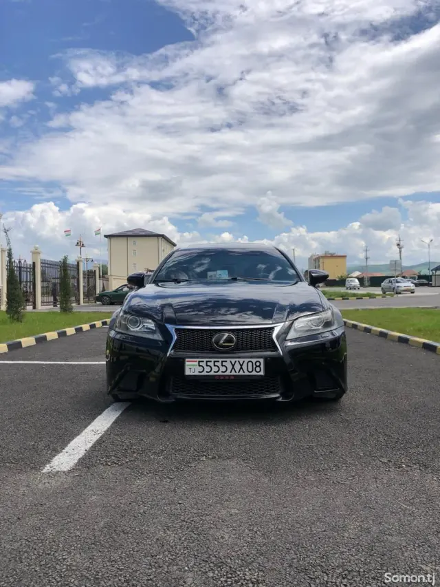 Lexus GS series 2013 · 3.5 AT