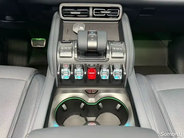BYD Leopard 5 2025 · 1.5 AT