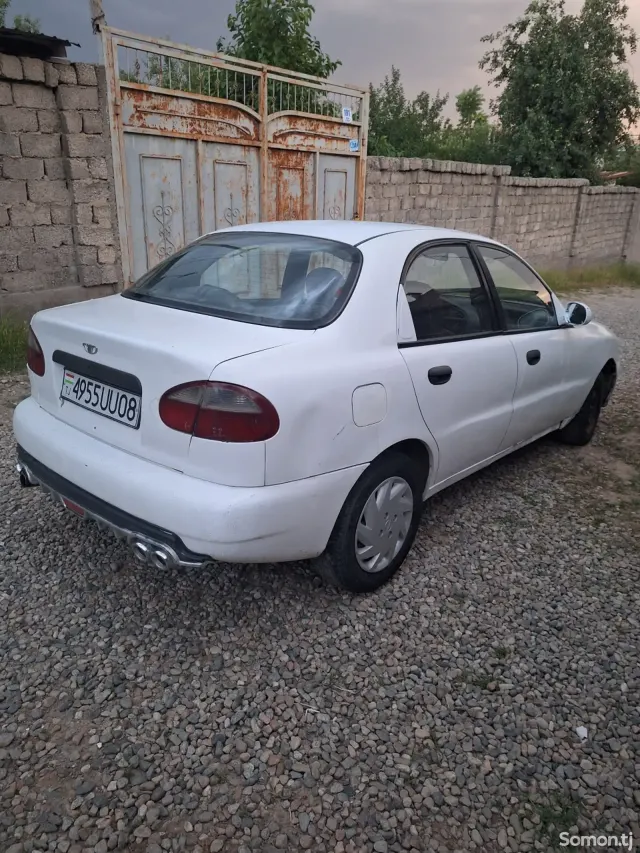 Daewoo Nexia 1997 · 1.6 MT