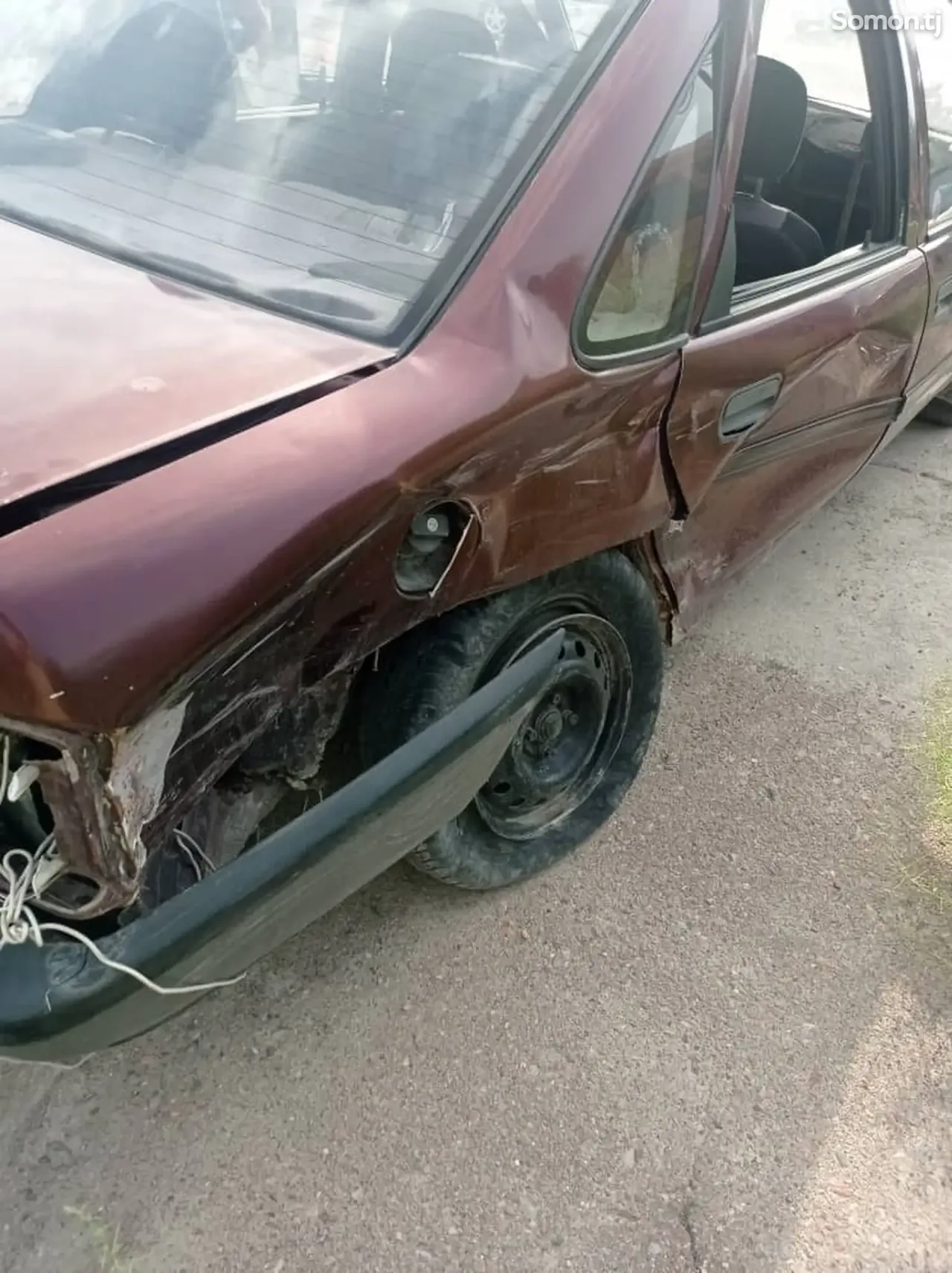 Opel Vectra A 1992 · 1.6 MT