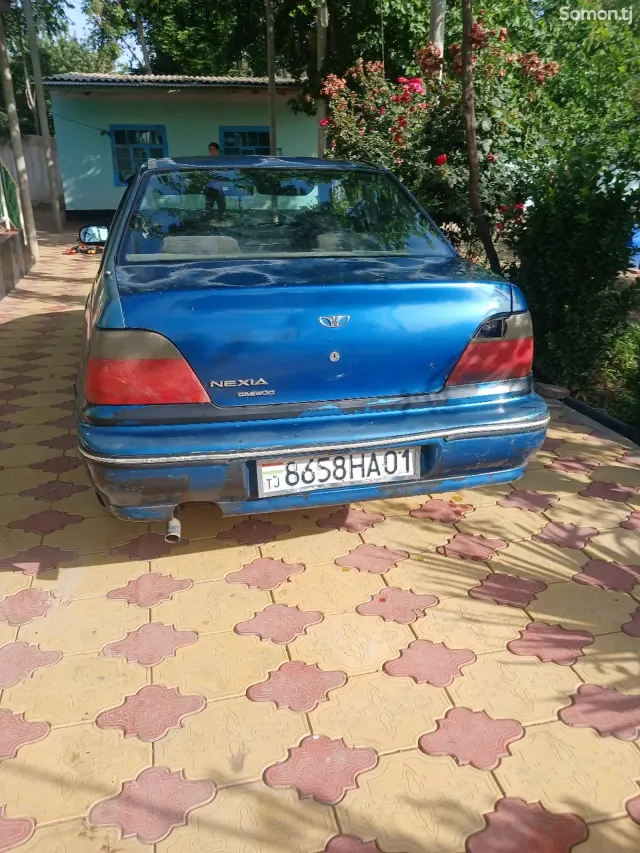Daewoo Nexia 1999 · 1.6 MT