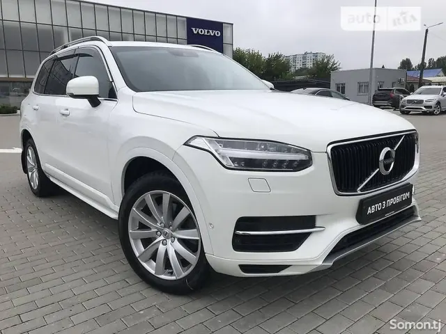 Volvo XC90 2019 · 2.2 AT