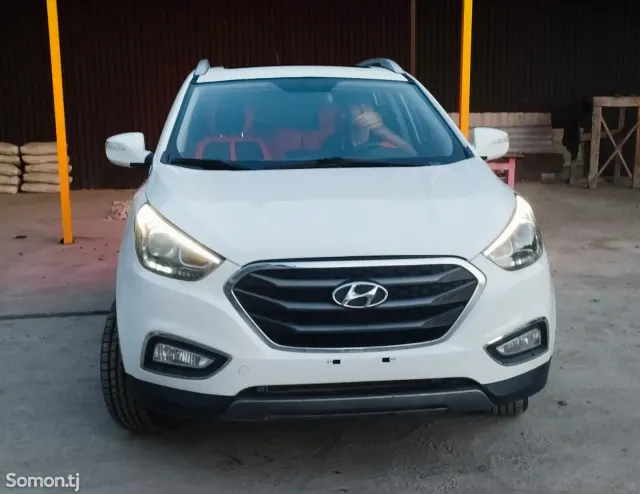 Hyundai ix35 2015 · 2.0 AT