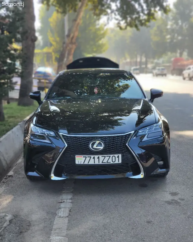 Lexus GS series 2013 · 3.5 AT