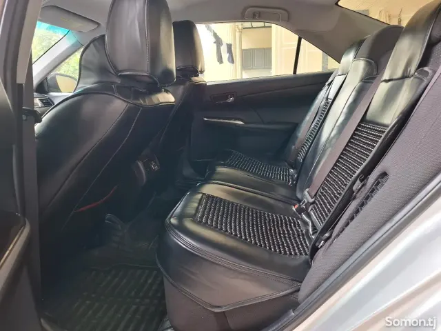 Toyota Camry 2014 · 2.5 AT