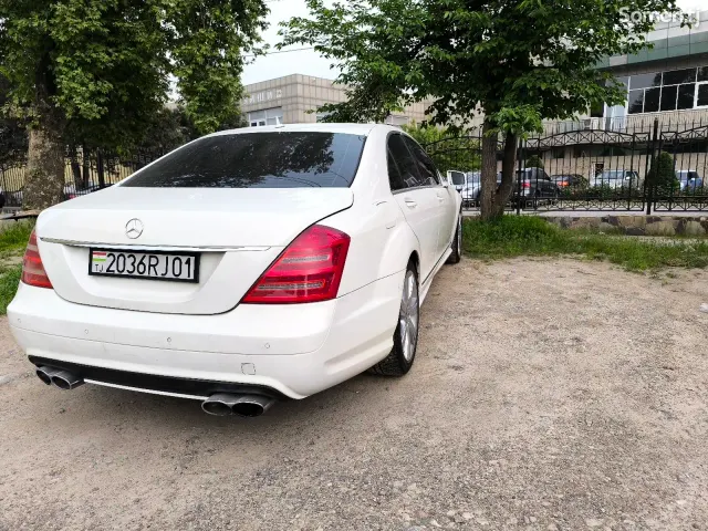 Mercedes-Benz S class 2009 · 3.5 AT