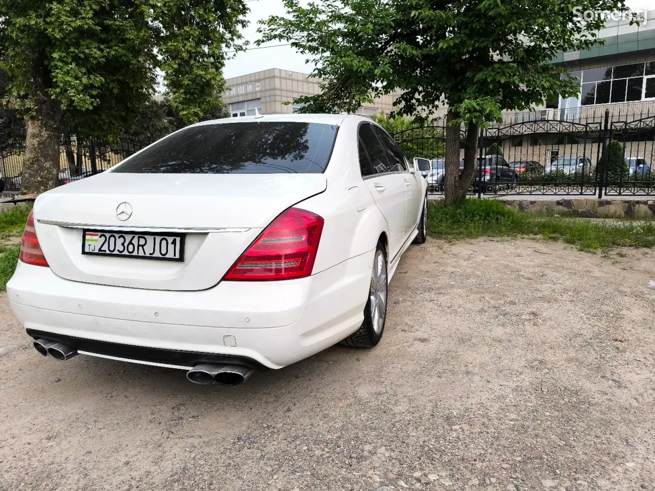 Mercedes-Benz S class 2009 · 3.5 AT