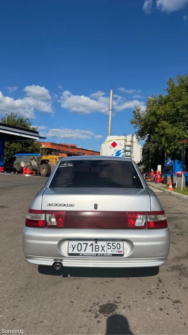 Lada (ВАЗ) 2110 2004 · 1.5 MT