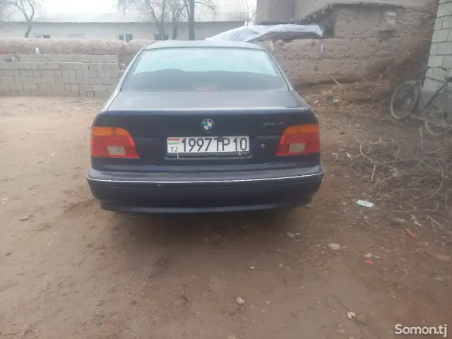 BMW M5 1998 · 2.1 MT