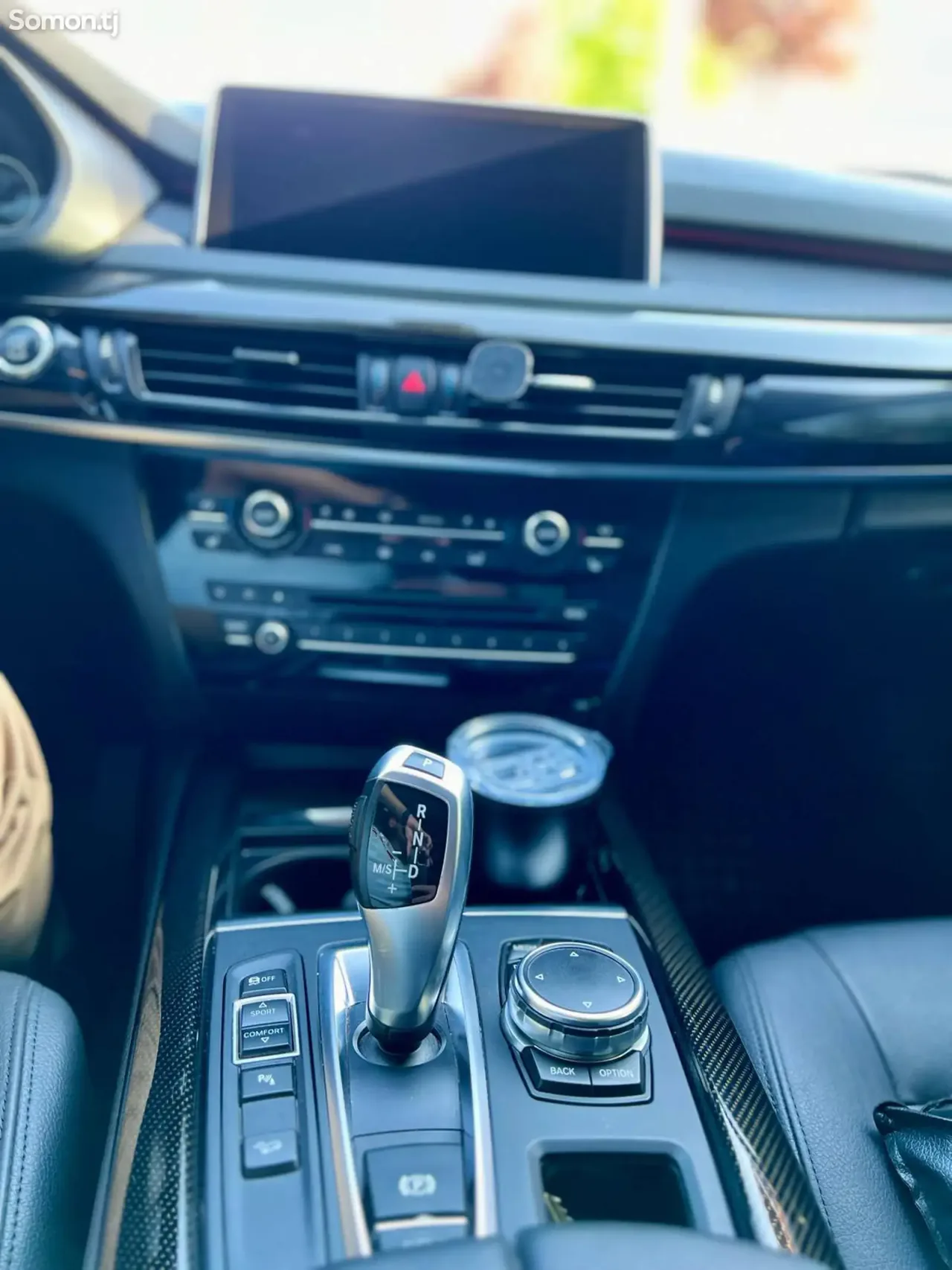 BMW X5 2016 · 3.0 AT