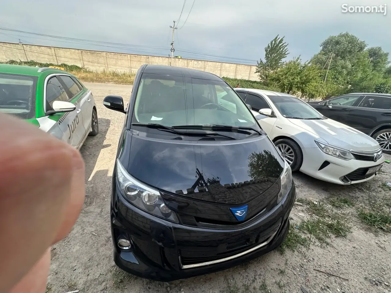 Toyota Estima 2014 · 2.4 AT