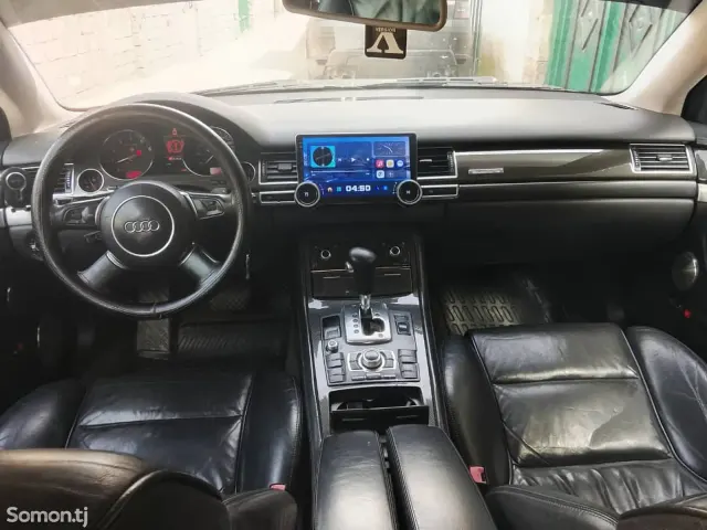Audi A6 2004 · 3.7 AT
