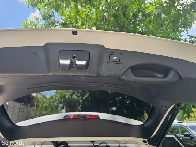 Hyundai Santa Fe 2015 · 2.0 AT