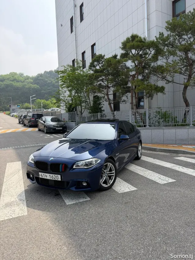 BMW 5 series 2016 · 2.0 AT