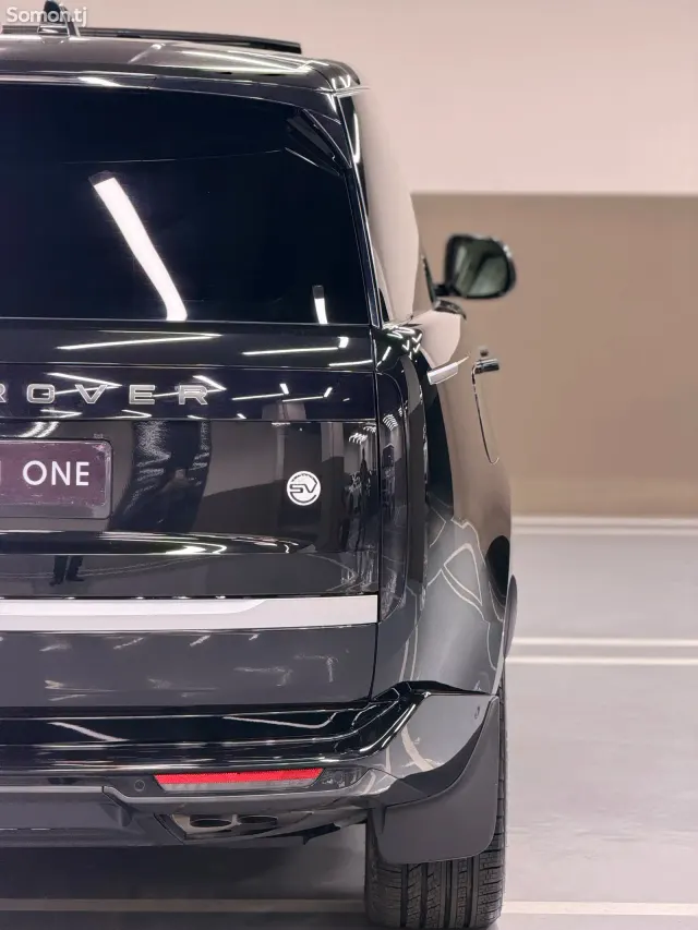 Land Rover Vogue 2024 · 4.4 AT