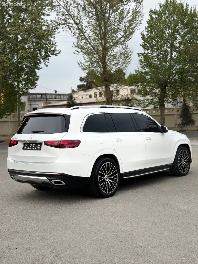 Mercedes-Benz GLS 2021 · 4.5 AT