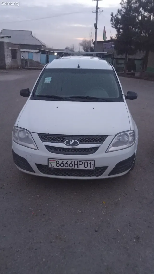 Lada (ВАЗ) Largus 2017 · 1.5 MT