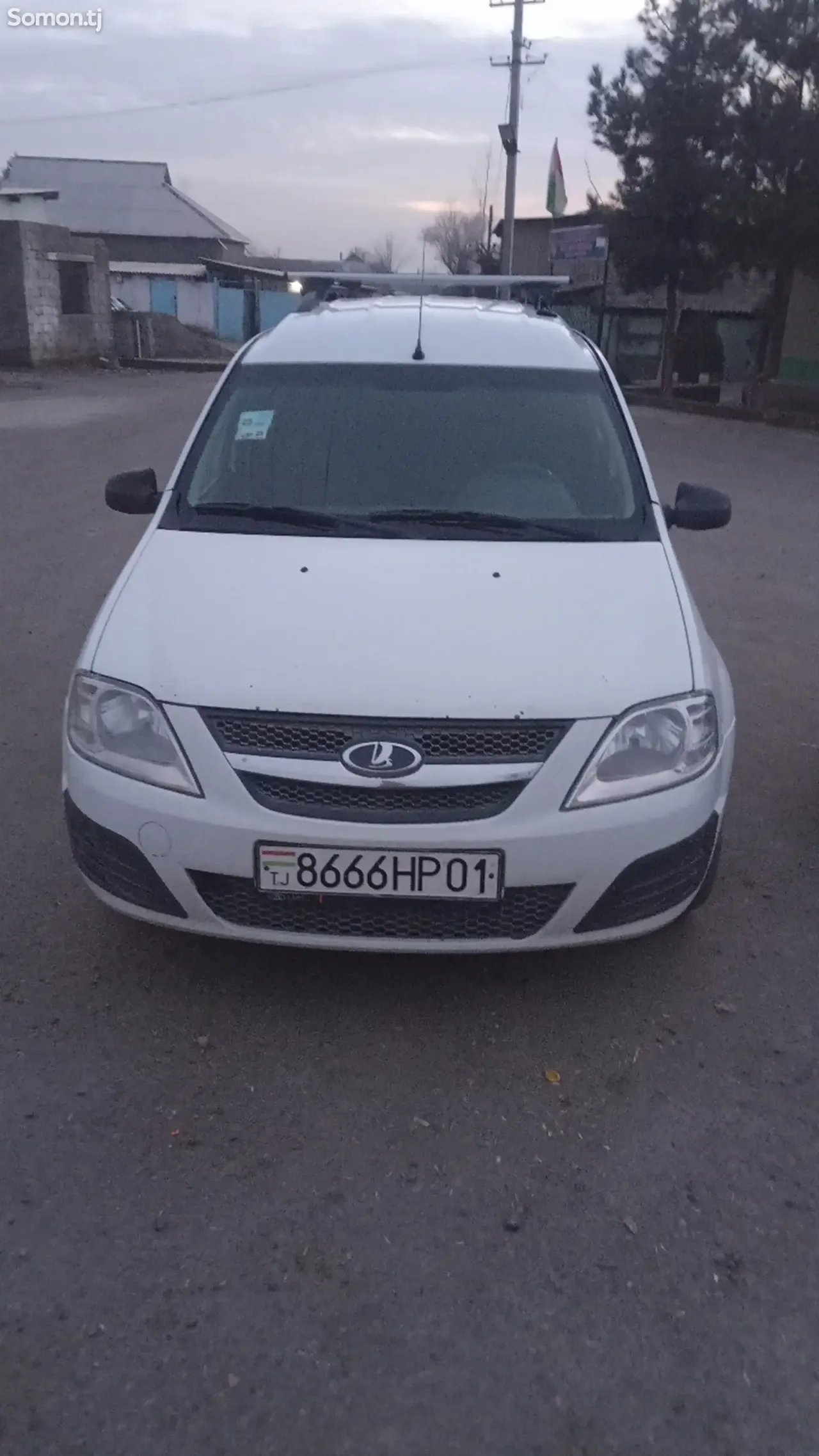 Lada (ВАЗ) Largus 2017 · 1.5 MT