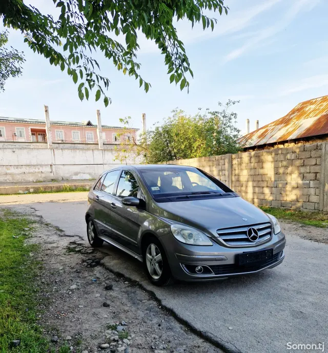 Mercedes-Benz B class 2006 · 2.0 AT