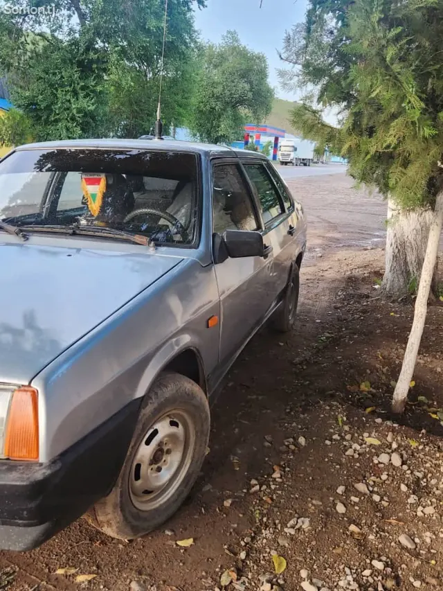 Lada (ВАЗ) 21099 2007 · 1.6 MT