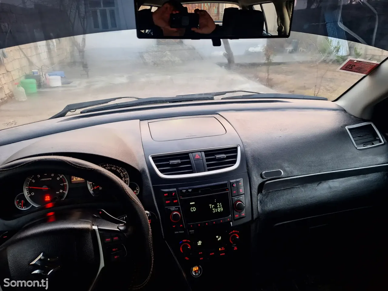 Suzuki Swift 2014 · 1.3 AT