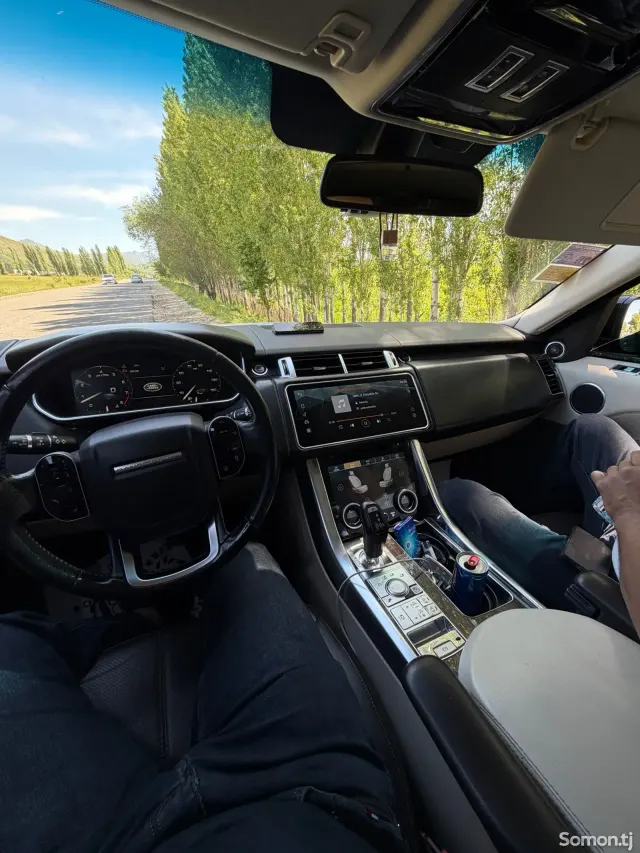 Land Rover Range Rover Sport 2015 · 3.0 AT