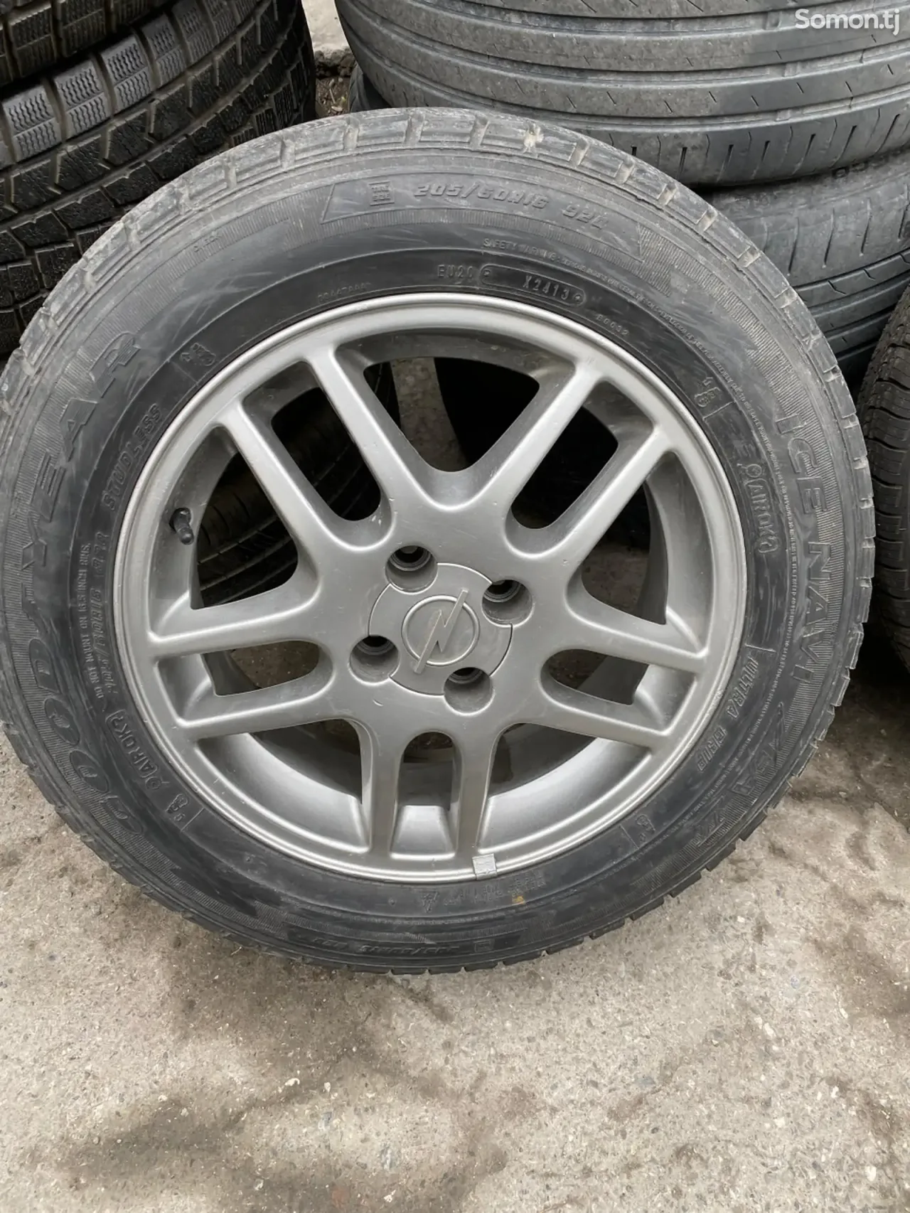Opel Astra H 2006 · 1.6 MT
