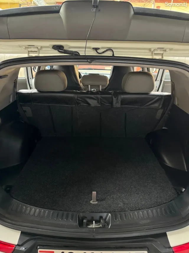Kia Sportage 2011 · 2.0 AT
