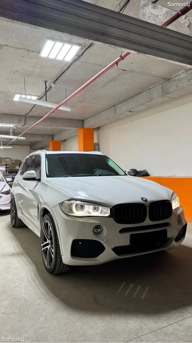 BMW X5 2014 · 3.5 AT