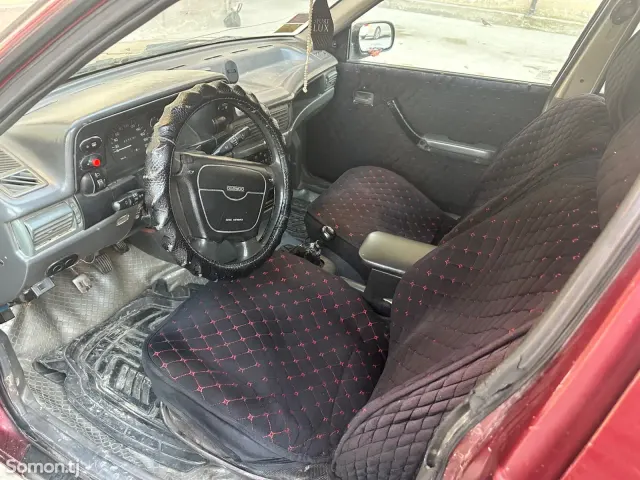 Daewoo Nexia 1996 · 1.6 MT