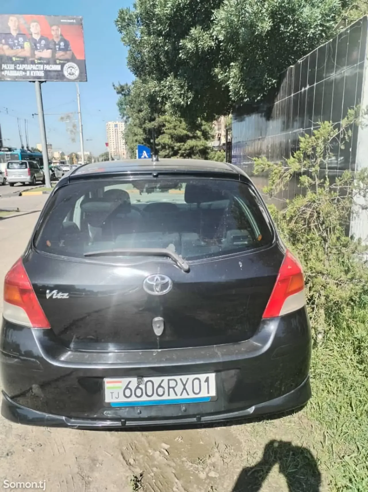 Toyota Vitz 2009 · 1.5 AT
