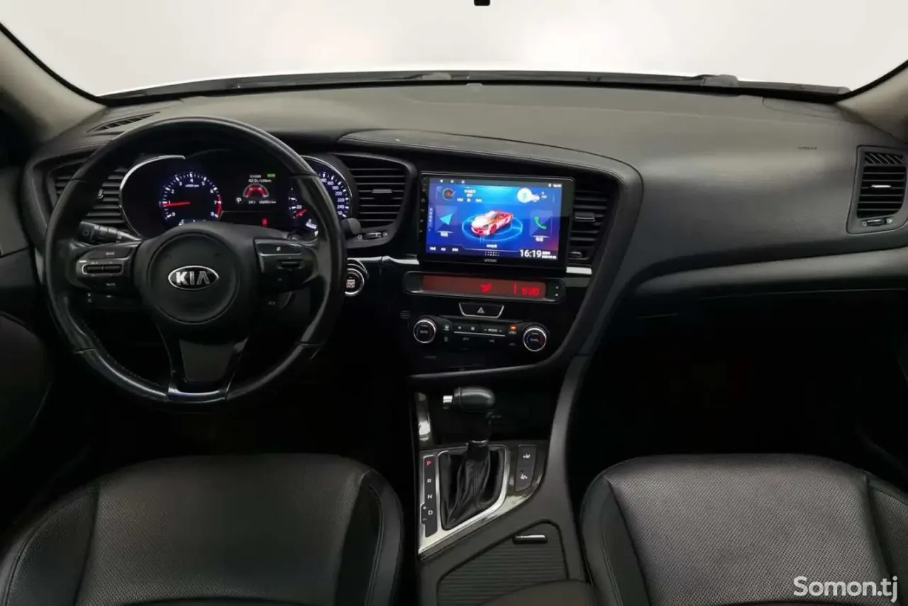 Kia K5 2014 · 2.0 AT